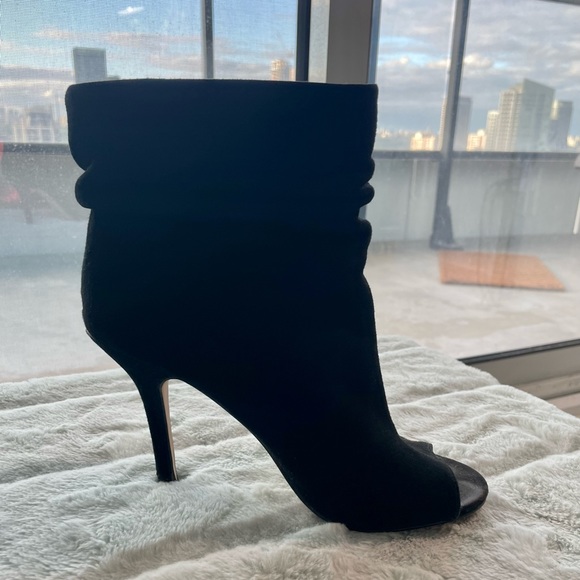 Aldo Suede Peep-toe Booties sz 6.5 - Picture 1 of 7